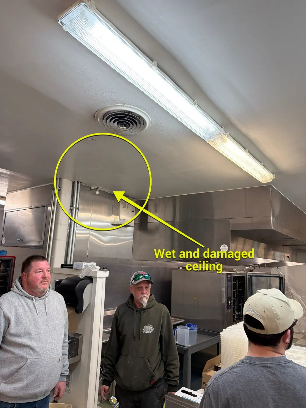 Large-scale water extraction in Quail Creek business space